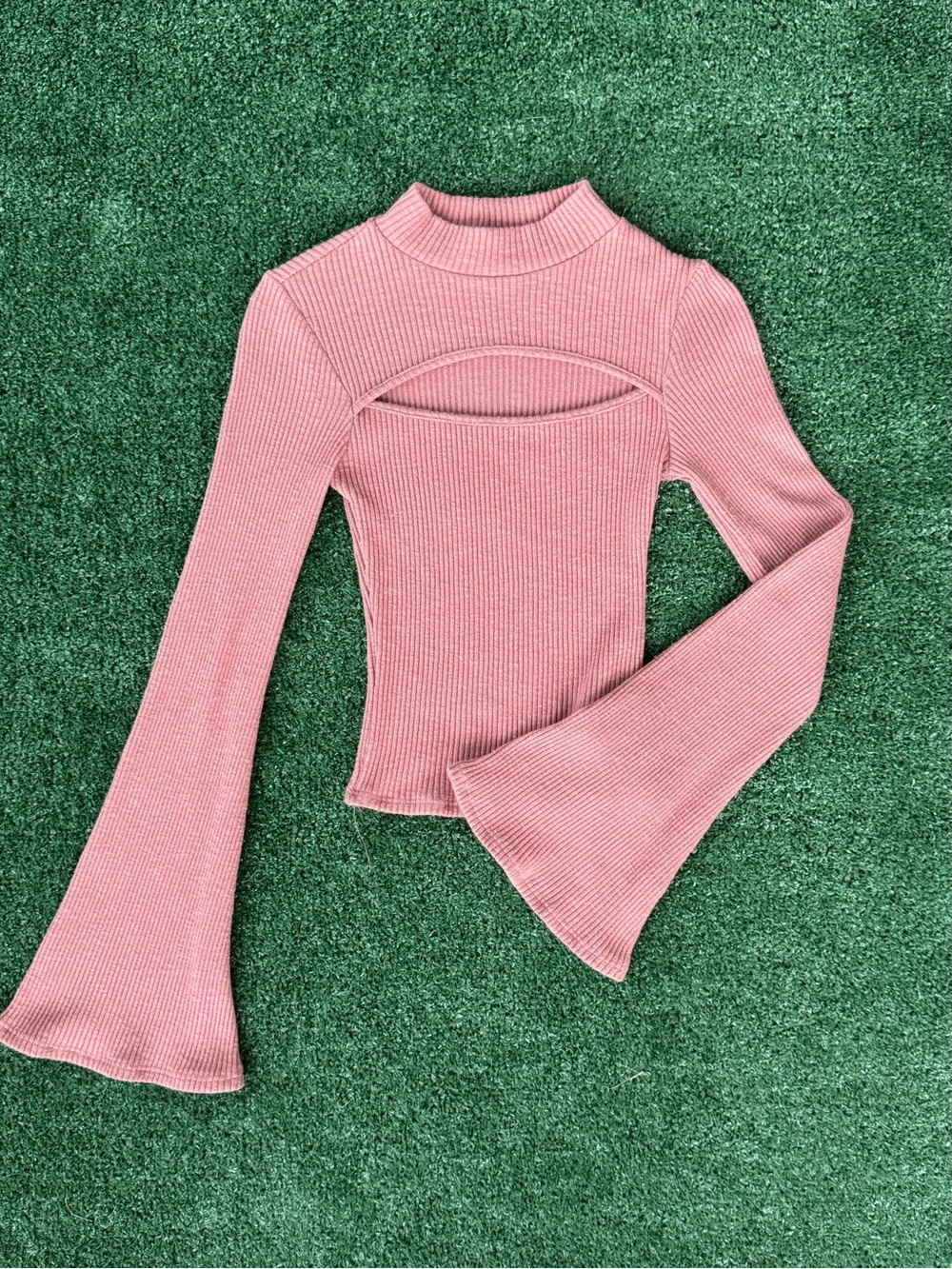 Pink Ripped Mock Neck Chest Cutout Bell Sleeve Crop Top Dusty Mauve Pink Size S